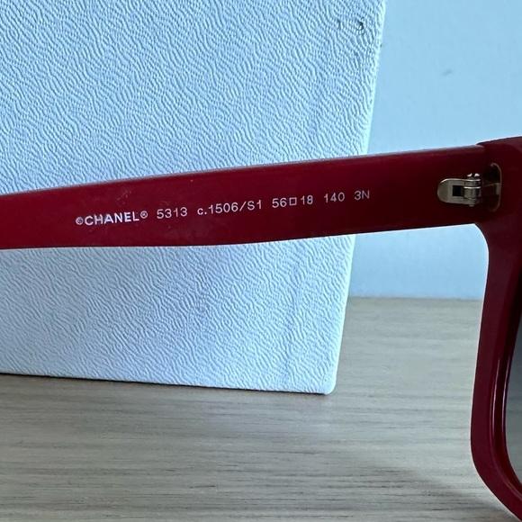 Chanel 5313 Butterfly Sunglasses NEW IN BOX - Picture 2 of 8